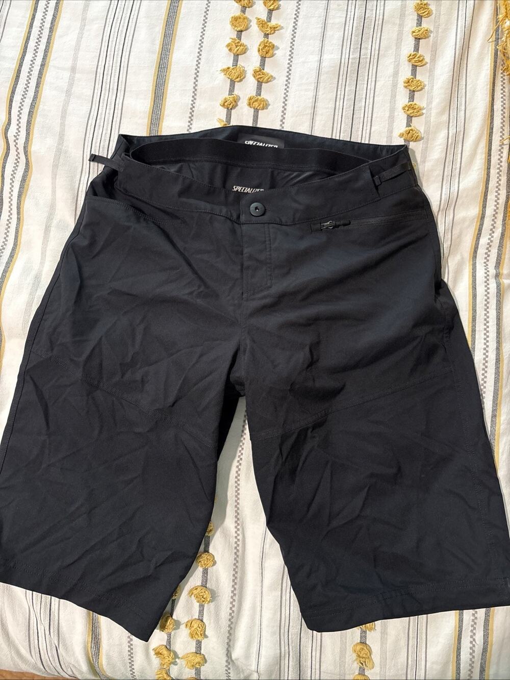 Specialized Biker Shorts 34, Spandex Padded Liner Shirts Attached L, EUC,